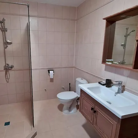 Villa Eco St Ignatius еко лодж игнажден *