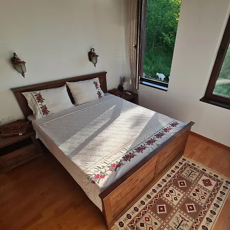 Eco St Ignatius еко лодж игнажден Villa *