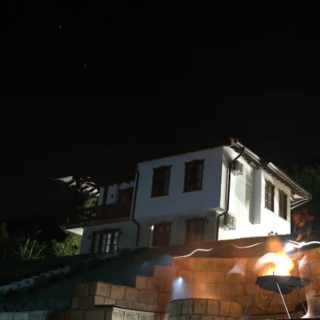 Eco St Ignatius еко лодж игнажден