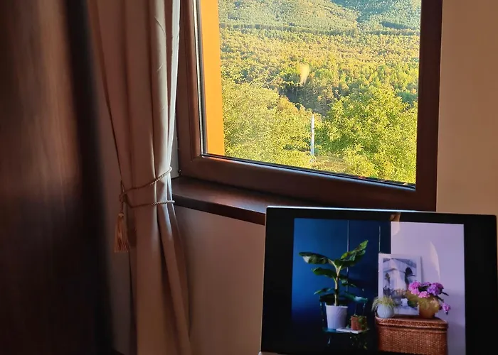 Eco St Ignatius еко лодж игнажден Debelets (Varna)