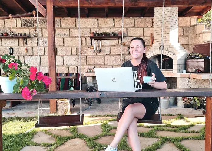 Eco St Ignatius еко лодж игнажден Debelets (Varna)