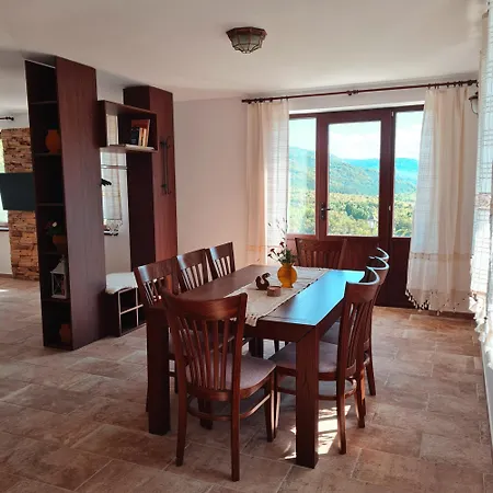 Eco St Ignatius еко лодж игнажден Villa