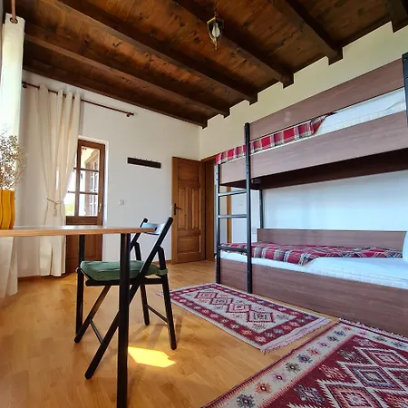 Villa Eco St Ignatius еко лодж игнажден